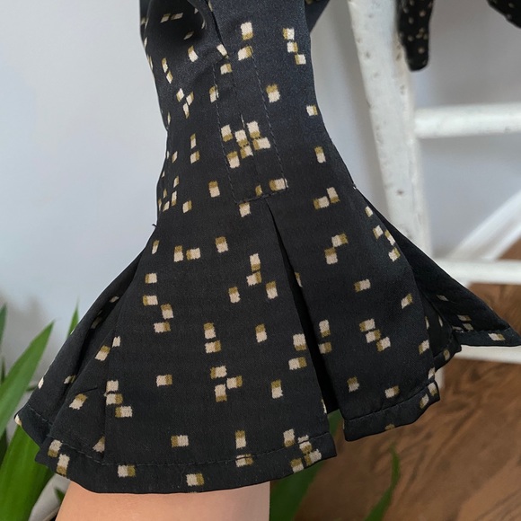 Prologue Button Up Blouse - Picture 4 of 5